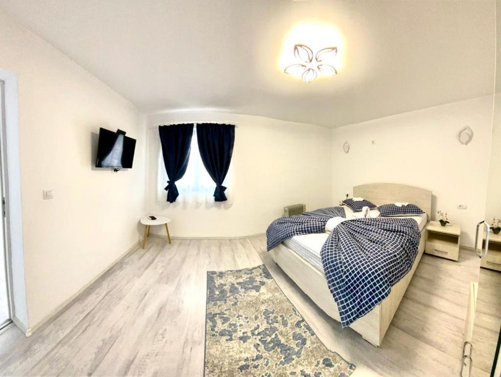 Hotel Casa Munteanu Mila Douăzeci şi Trei Esterno foto
