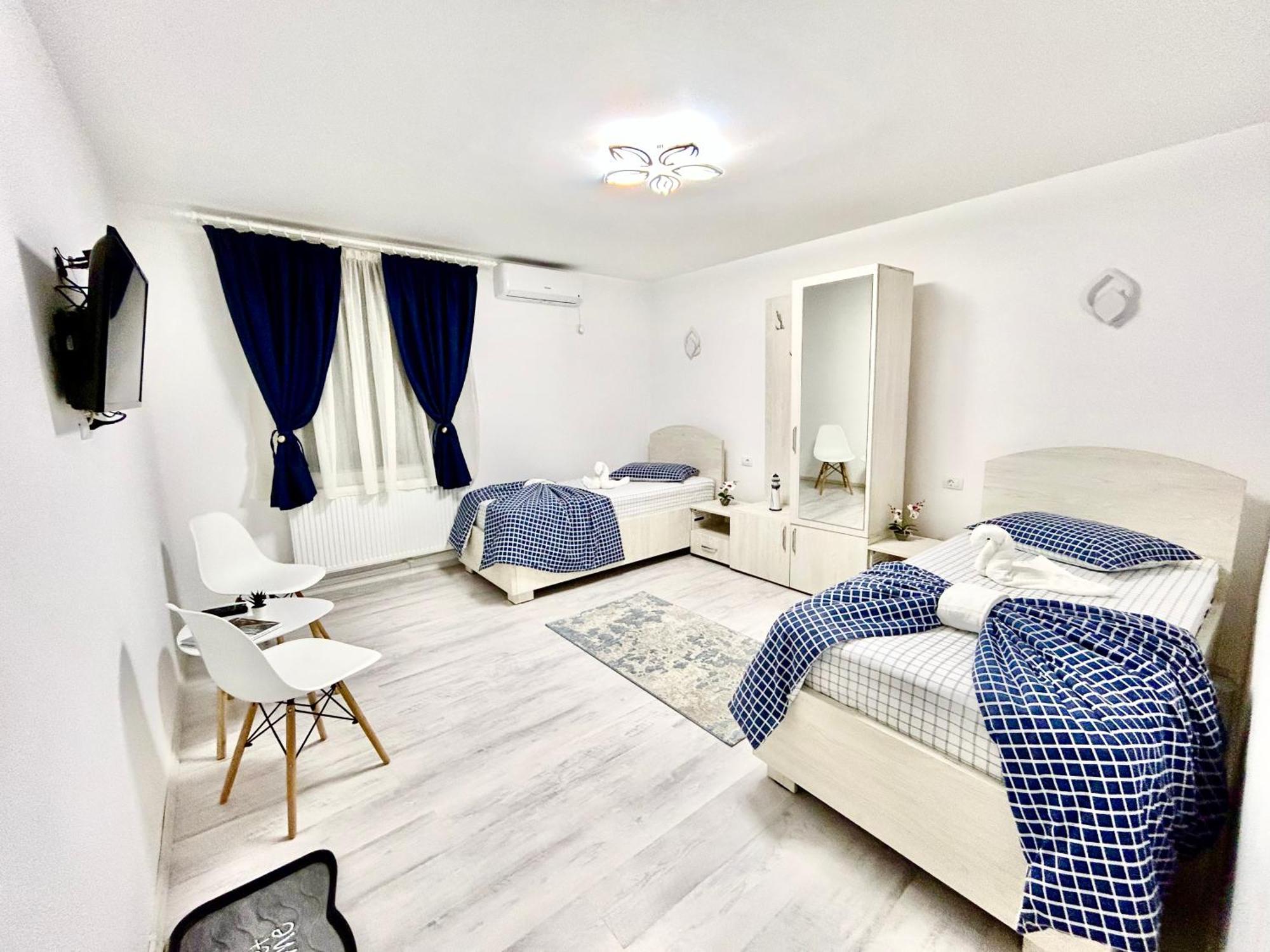 Hotel Casa Munteanu Mila Douăzeci şi Trei Esterno foto